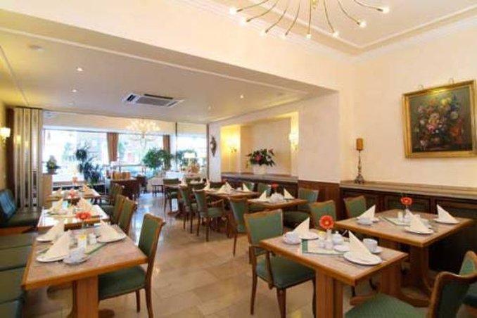 Hotel Flora Duesseldorf Restaurant photo